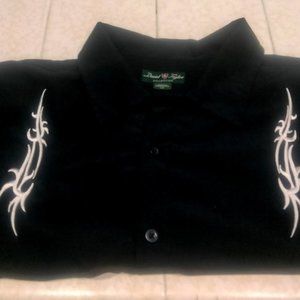 Mens XL Black Collard Button Down Shirt.